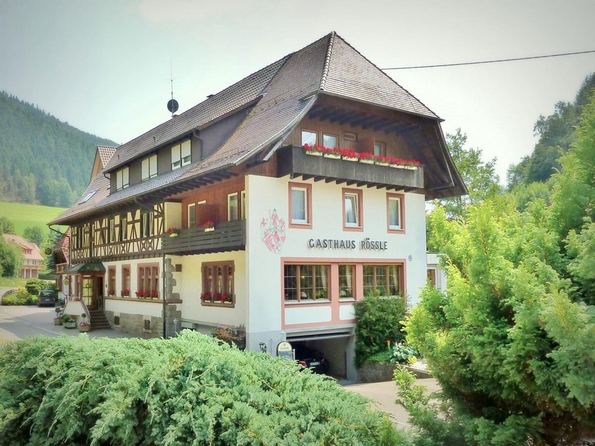 Landgasthof-Hotel-Roessle Oberprechtal Esterno foto