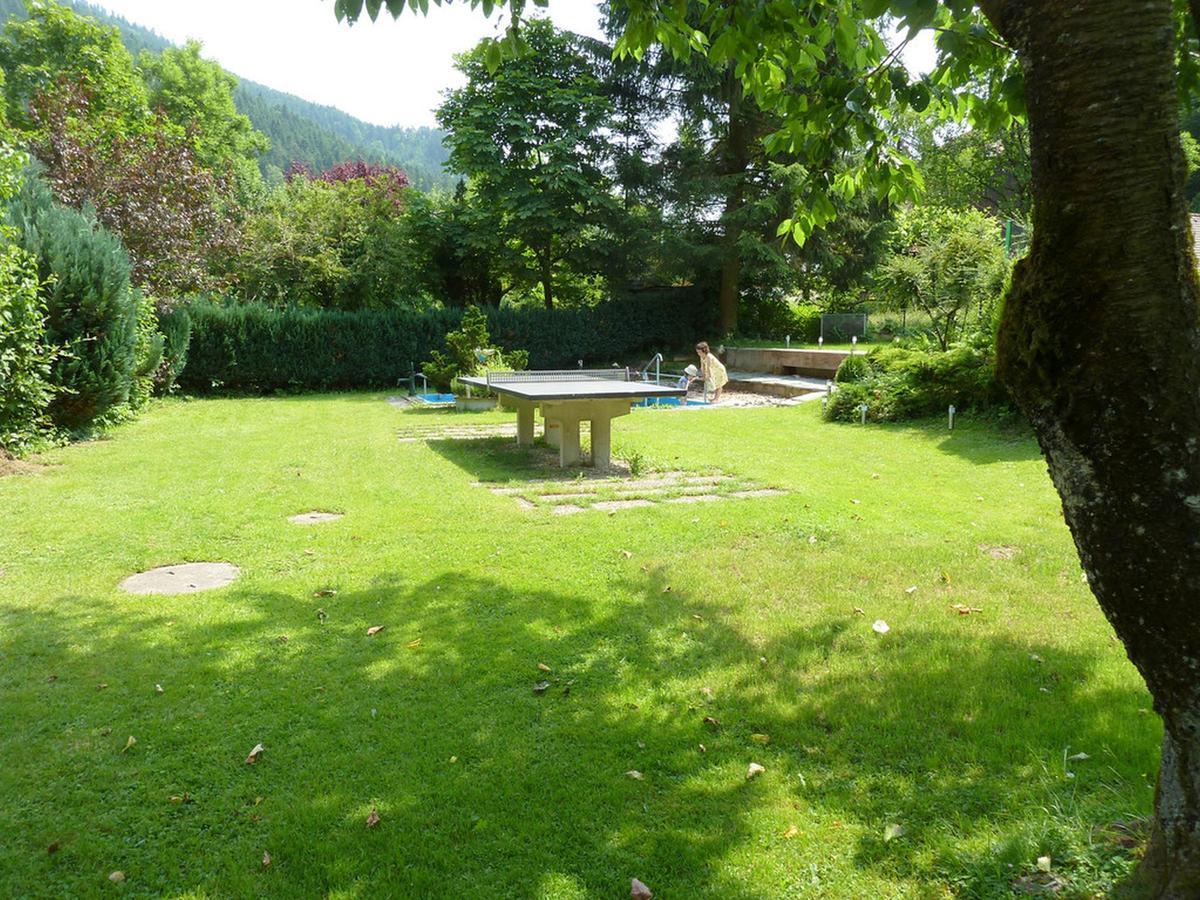 Landgasthof-Hotel-Roessle Oberprechtal Esterno foto